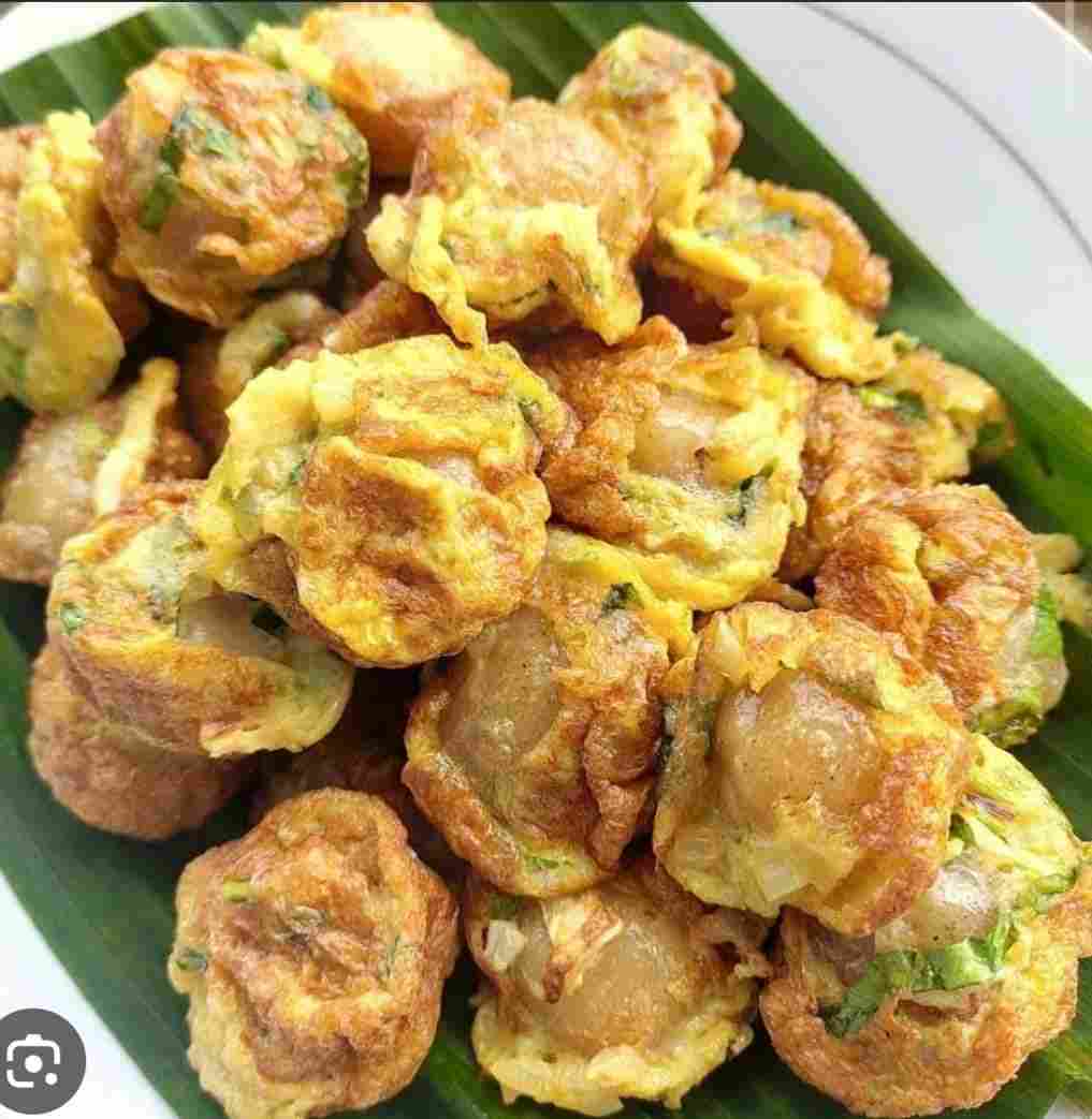 Pentol goreng telur (4 biji)